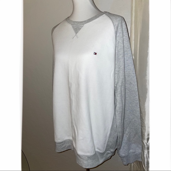🎉HP🎉NWOT Tommy Hilfiger Crewneck Pullover Sweatshirt White/Gray Size Men's XXL - Picture 2 of 12